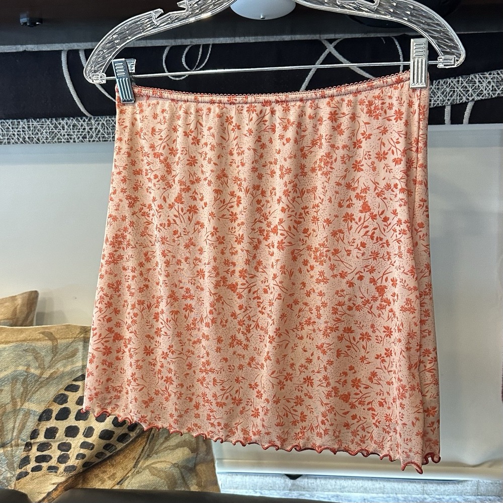 Urban Outfitters Slip Mini Skirt Y2K Size M Orange Lined‎ Scallop Hem Romantic